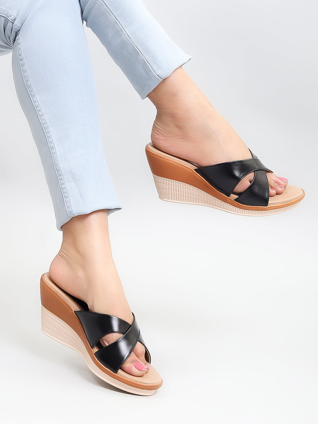 Cindy Footwear Collections